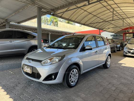 FORD FIESTA 1.6 ROCAM HATCH 8V FLEX 4P MANUAL
